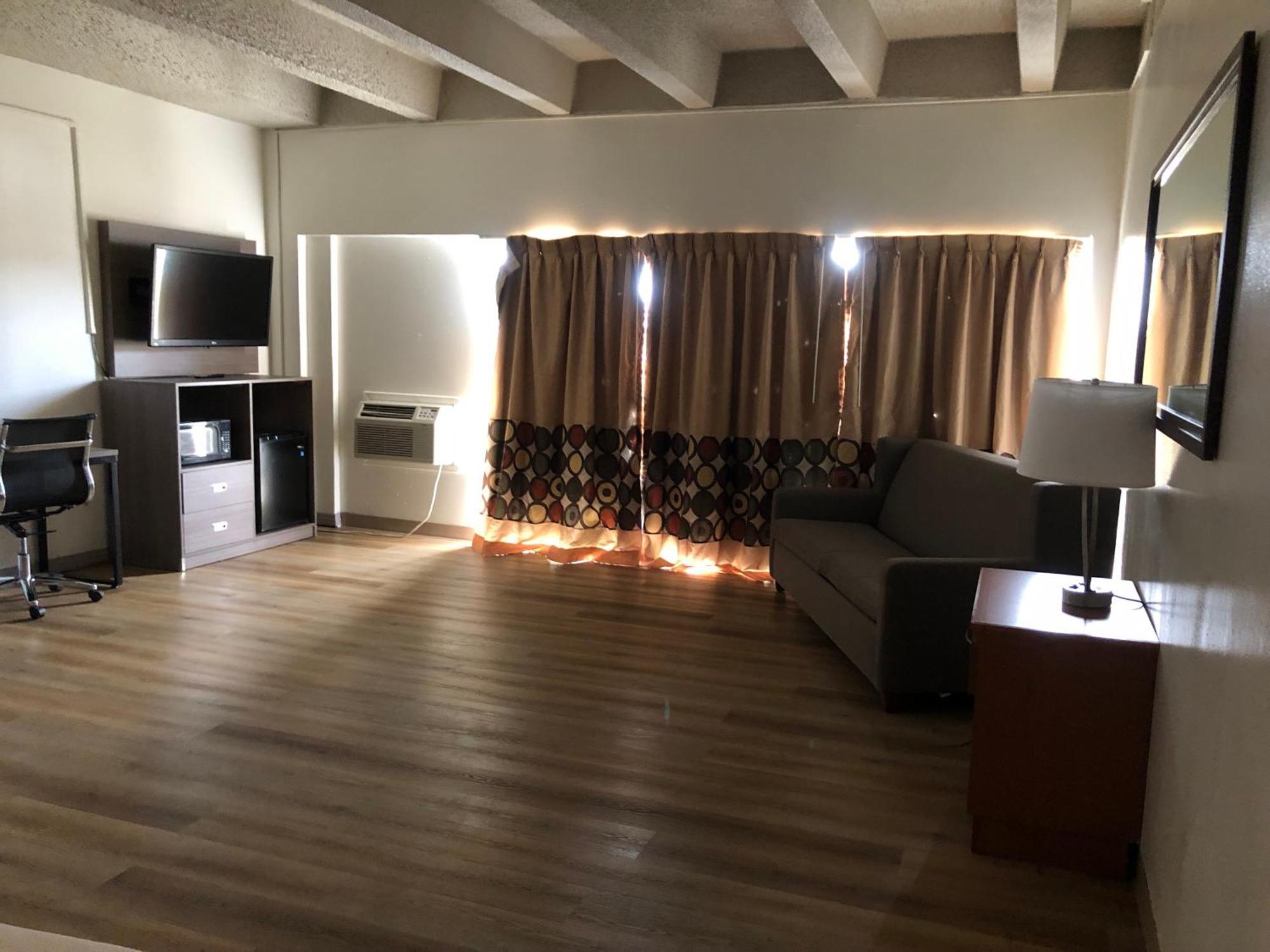 Hotel At The Highland Downtown DEN